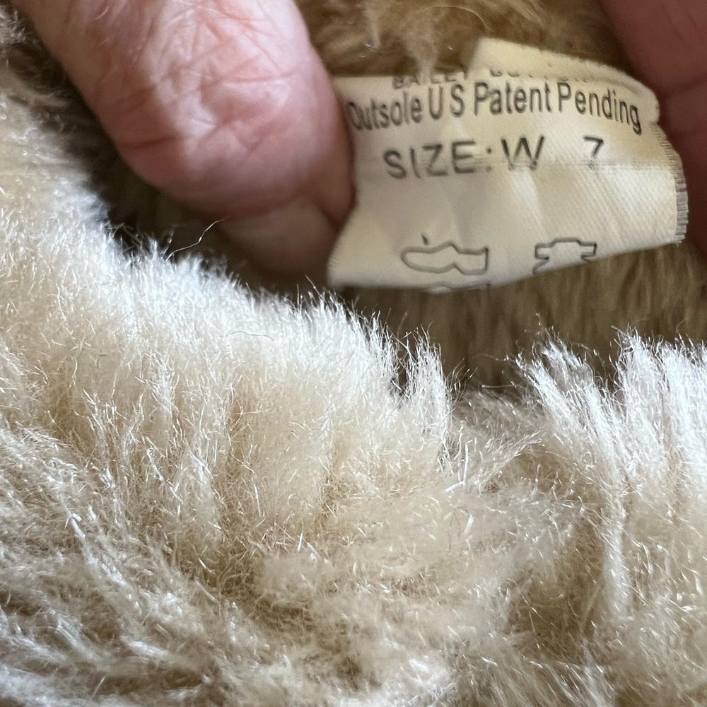 Ugg Classic Fit Tall Boot Size 7 Color Chestnut - Picture 7 of 11